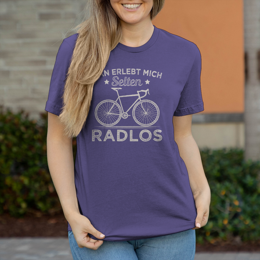 Man erlebt mich selten Radlos / Lustiger Spruch Frauen Shirt