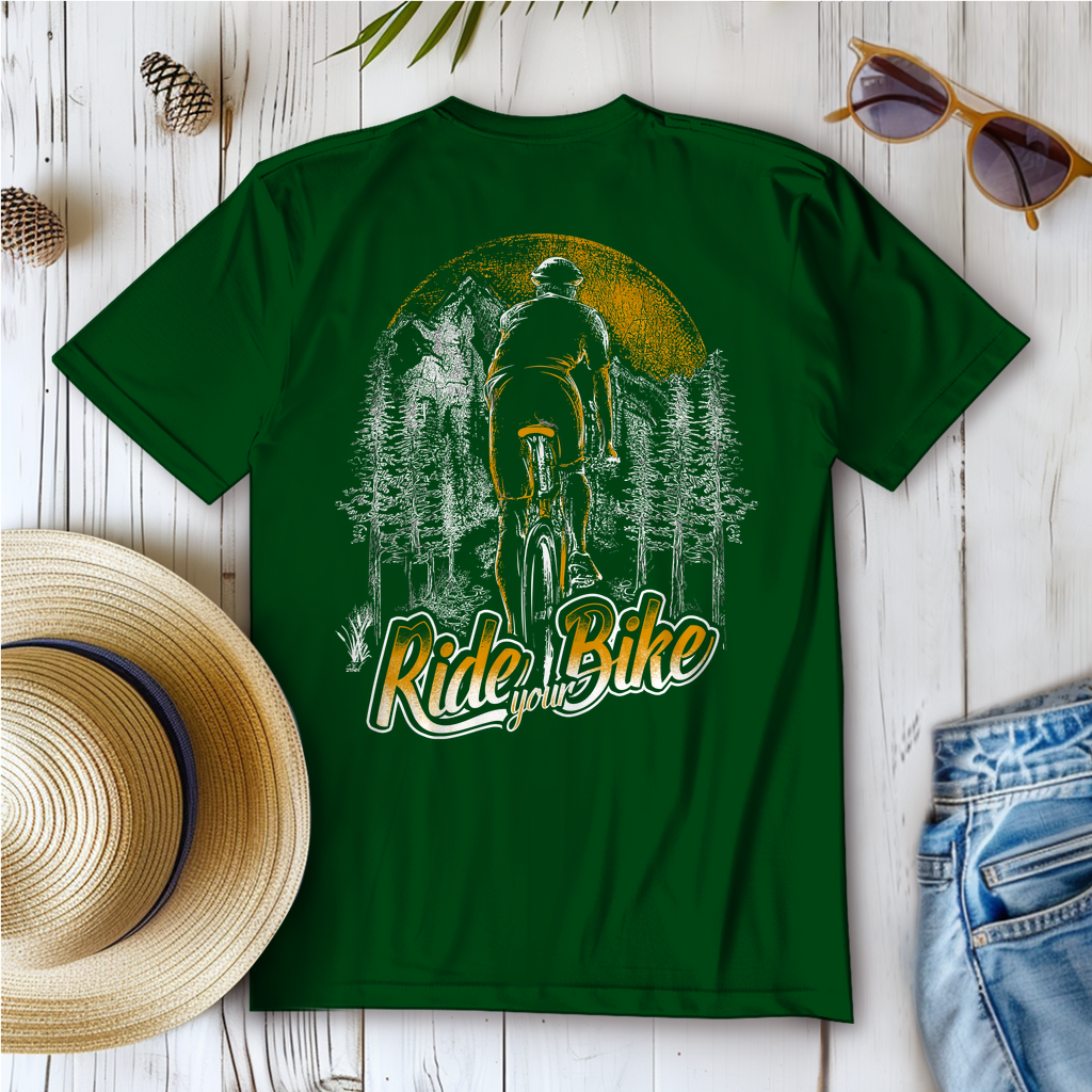 Ride Your Bike / Fahrradfahrer im Wald, Abenteuer Frauen T-Shirt